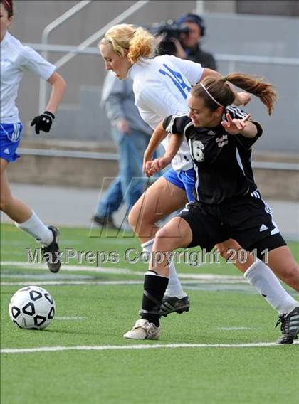 Thumbnail 2 in Warrior Run vs Sewickley Academy (PIAA Class A Final) photogallery.