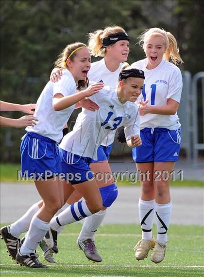 Thumbnail 2 in Warrior Run vs Sewickley Academy (PIAA Class A Final) photogallery.
