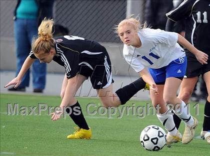 Thumbnail 2 in Warrior Run vs Sewickley Academy (PIAA Class A Final) photogallery.