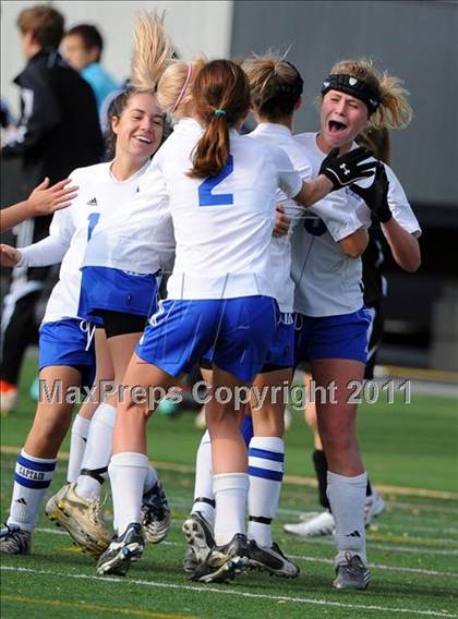 Thumbnail 2 in Warrior Run vs Sewickley Academy (PIAA Class A Final) photogallery.
