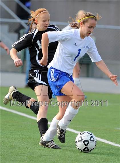 Thumbnail 2 in Warrior Run vs Sewickley Academy (PIAA Class A Final) photogallery.
