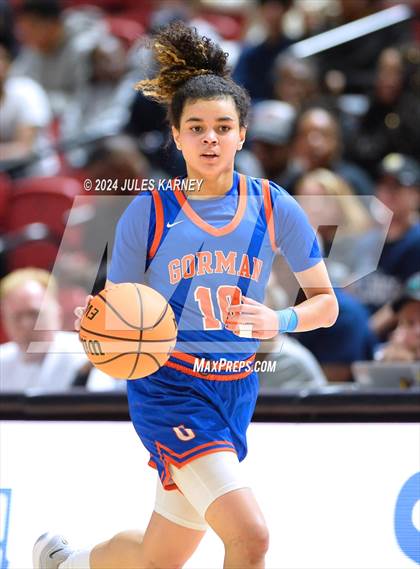 Thumbnail 3 in Centennial vs Bishop Gorman (5A State Finals) photogallery.