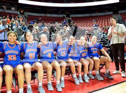 Thumbnail 1 in Centennial vs Bishop Gorman (5A State Finals) photogallery.