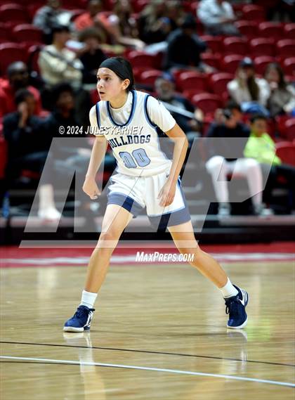 Thumbnail 3 in Centennial vs Bishop Gorman (5A State Finals) photogallery.