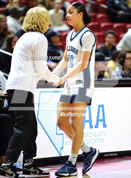 Thumbnail 1 in Centennial vs Bishop Gorman (5A State Finals) photogallery.