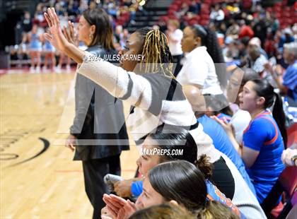 Thumbnail 2 in Centennial vs Bishop Gorman (5A State Finals) photogallery.