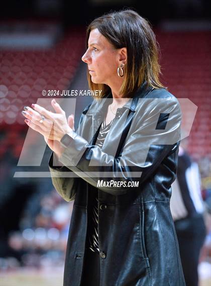 Thumbnail 2 in Centennial vs Bishop Gorman (5A State Finals) photogallery.