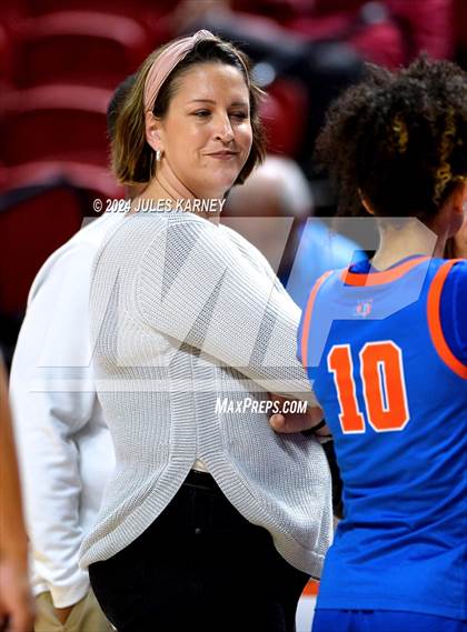 Thumbnail 1 in Centennial vs Bishop Gorman (5A State Finals) photogallery.