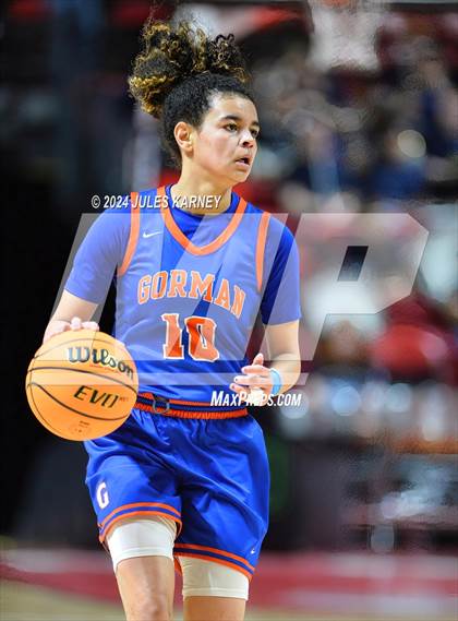 Thumbnail 3 in Centennial vs Bishop Gorman (5A State Finals) photogallery.