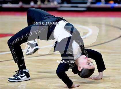 Thumbnail 1 in Centennial vs Bishop Gorman (5A State Finals) photogallery.