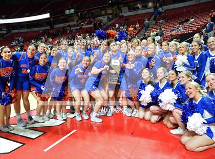 Thumbnail 3 in Centennial vs Bishop Gorman (5A State Finals) photogallery.
