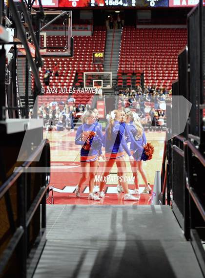 Thumbnail 3 in Centennial vs Bishop Gorman (5A State Finals) photogallery.