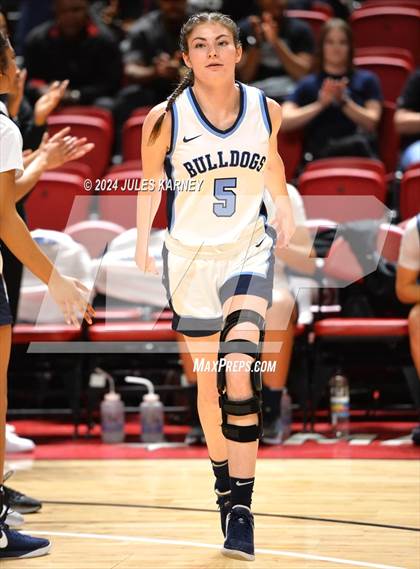 Thumbnail 3 in Centennial vs Bishop Gorman (5A State Finals) photogallery.