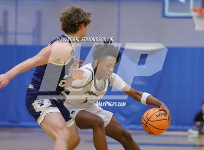 Thumbnail 3 in Pope John Paul II vs. Independence photogallery.