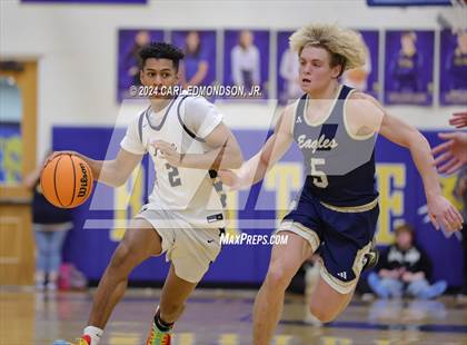 Thumbnail 3 in Pope John Paul II vs. Independence photogallery.