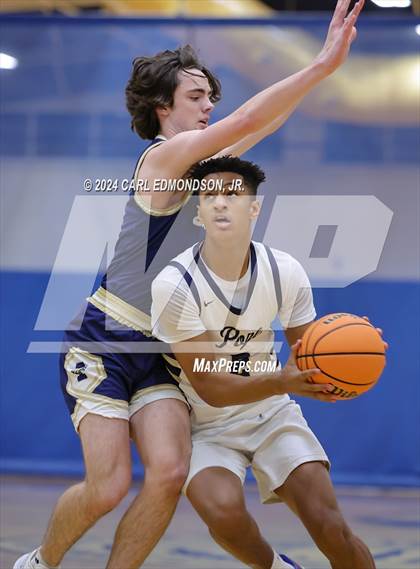 Thumbnail 3 in Pope John Paul II vs. Independence photogallery.