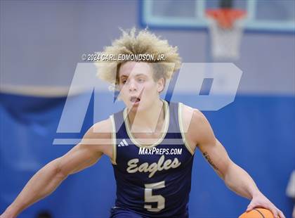 Thumbnail 1 in Pope John Paul II vs. Independence photogallery.