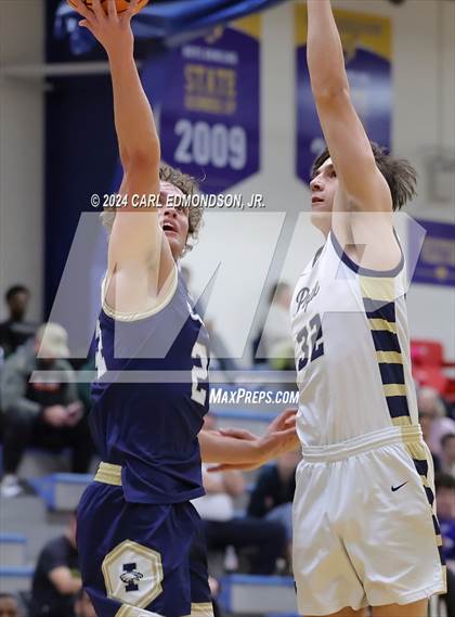 Thumbnail 2 in Pope John Paul II vs. Independence photogallery.