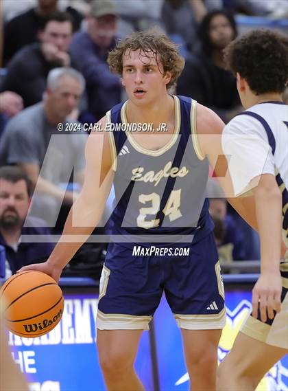 Thumbnail 3 in Pope John Paul II vs. Independence photogallery.