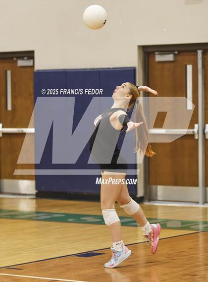 Thumbnail 1 in JV: Bloomingdale @ Sumner photogallery.