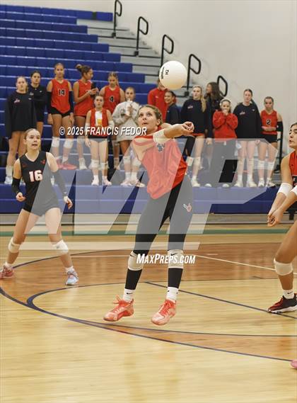 Thumbnail 1 in JV: Bloomingdale @ Sumner photogallery.