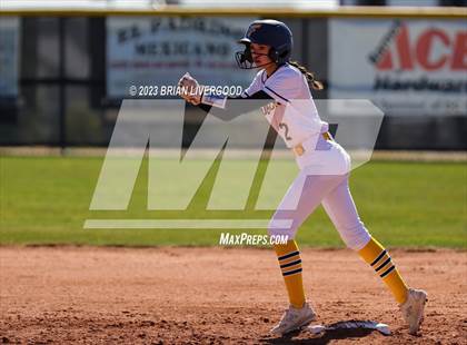 Thumbnail 3 in Discovery Canyon vs. Frederick (CHSAA 4A Second Round Playoff) photogallery.