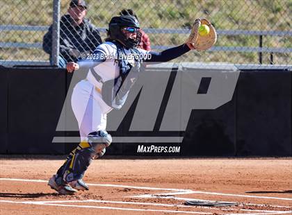 Thumbnail 3 in Discovery Canyon vs. Frederick (CHSAA 4A Second Round Playoff) photogallery.