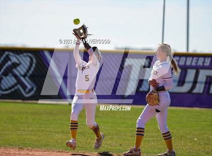 Thumbnail 3 in Discovery Canyon vs. Frederick (CHSAA 4A Second Round Playoff) photogallery.