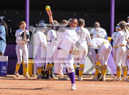 Thumbnail 2 in Discovery Canyon vs. Frederick (CHSAA 4A Second Round Playoff) photogallery.