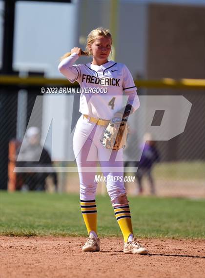 Thumbnail 3 in Discovery Canyon vs. Frederick (CHSAA 4A Second Round Playoff) photogallery.