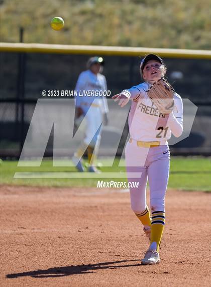 Thumbnail 2 in Discovery Canyon vs. Frederick (CHSAA 4A Second Round Playoff) photogallery.