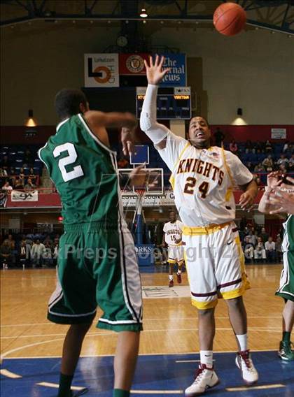 Thumbnail 1 in Yorktown vs Mt. Vernon (Section 1 AA Semifinal) photogallery.