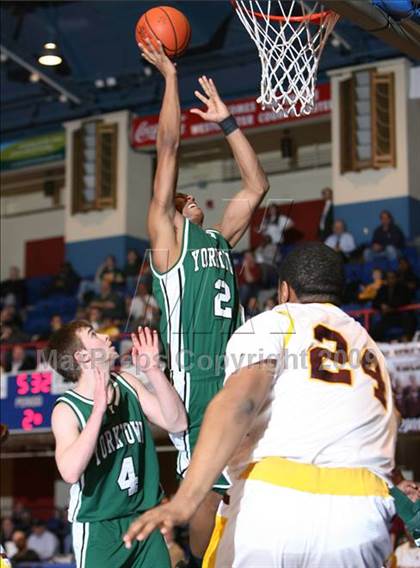 Thumbnail 2 in Yorktown vs Mt. Vernon (Section 1 AA Semifinal) photogallery.