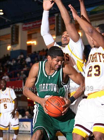Thumbnail 3 in Yorktown vs Mt. Vernon (Section 1 AA Semifinal) photogallery.