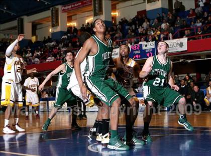 Thumbnail 3 in Yorktown vs Mt. Vernon (Section 1 AA Semifinal) photogallery.