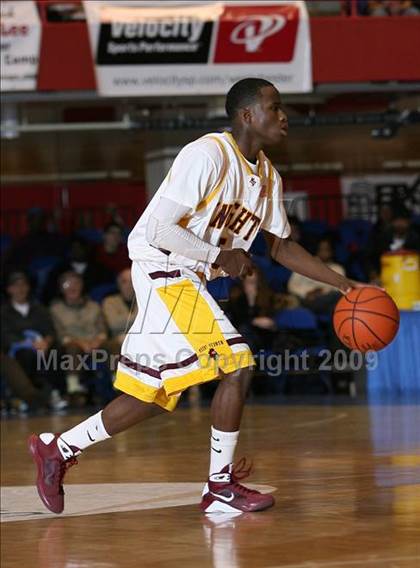 Thumbnail 3 in Yorktown vs Mt. Vernon (Section 1 AA Semifinal) photogallery.