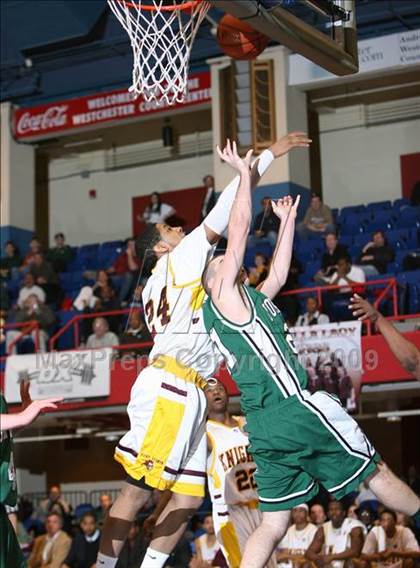Thumbnail 1 in Yorktown vs Mt. Vernon (Section 1 AA Semifinal) photogallery.