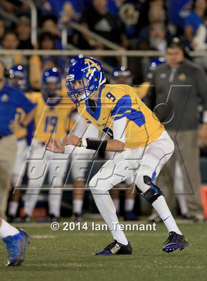 Thumbnail 2 in Bishop Amat @ Notre Dame (SO) photogallery.