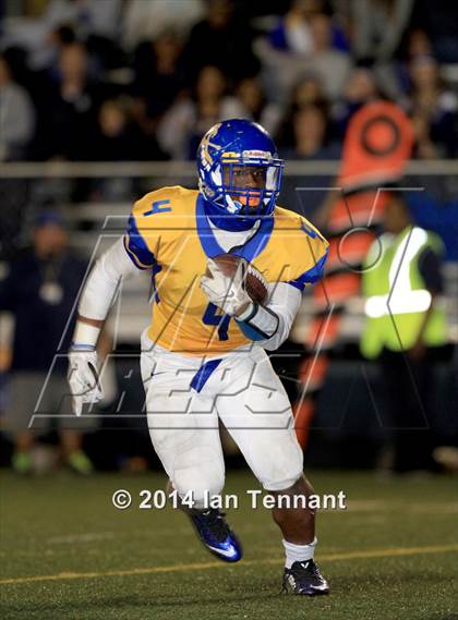 Thumbnail 1 in Bishop Amat @ Notre Dame (SO) photogallery.