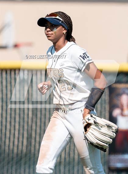 Thumbnail 3 in Central Catholic vs Liberty (CIF NorCal D2 Round 1 Softball Championships) photogallery.