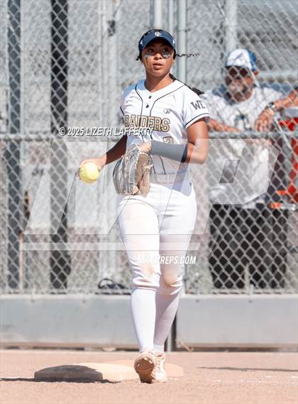 Thumbnail 3 in Central Catholic vs Liberty (CIF NorCal D2 Round 1 Softball Championships) photogallery.