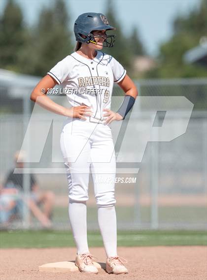 Thumbnail 3 in Central Catholic vs Liberty (CIF NorCal D2 Round 1 Softball Championships) photogallery.