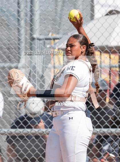 Thumbnail 3 in Central Catholic vs Liberty (CIF NorCal D2 Round 1 Softball Championships) photogallery.