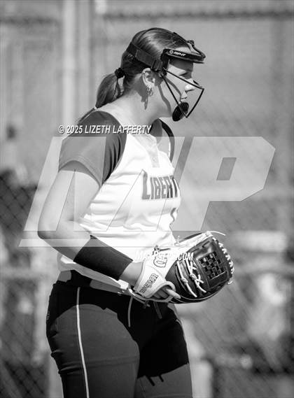 Thumbnail 3 in Central Catholic vs Liberty (CIF NorCal D2 Round 1 Softball Championships) photogallery.