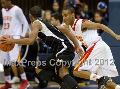 Thumbnail 1 in Cathedral Catholic vs Mission Bay (CIF SDS D3 Final) photogallery.