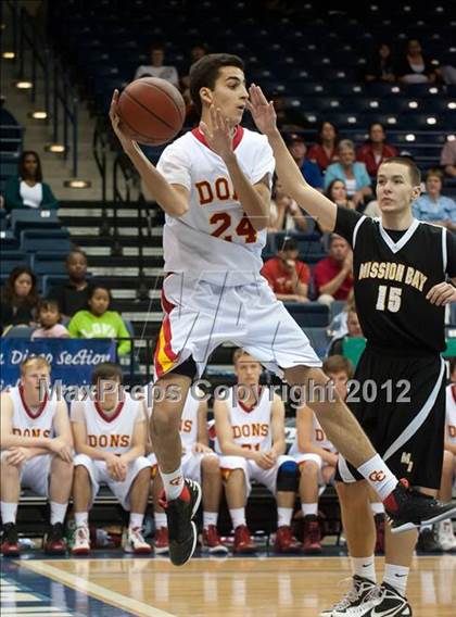 Thumbnail 2 in Cathedral Catholic vs Mission Bay (CIF SDS D3 Final) photogallery.