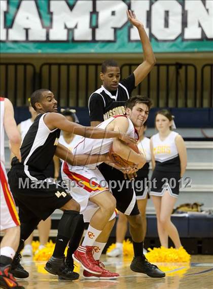Thumbnail 3 in Cathedral Catholic vs Mission Bay (CIF SDS D3 Final) photogallery.