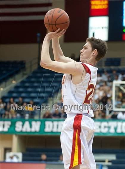 Thumbnail 1 in Cathedral Catholic vs Mission Bay (CIF SDS D3 Final) photogallery.