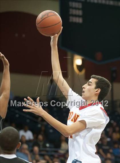 Thumbnail 2 in Cathedral Catholic vs Mission Bay (CIF SDS D3 Final) photogallery.