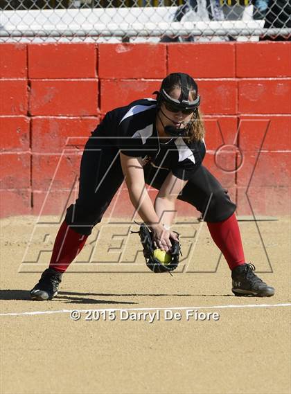 Thumbnail 2 in Leigh @ Westmont photogallery.